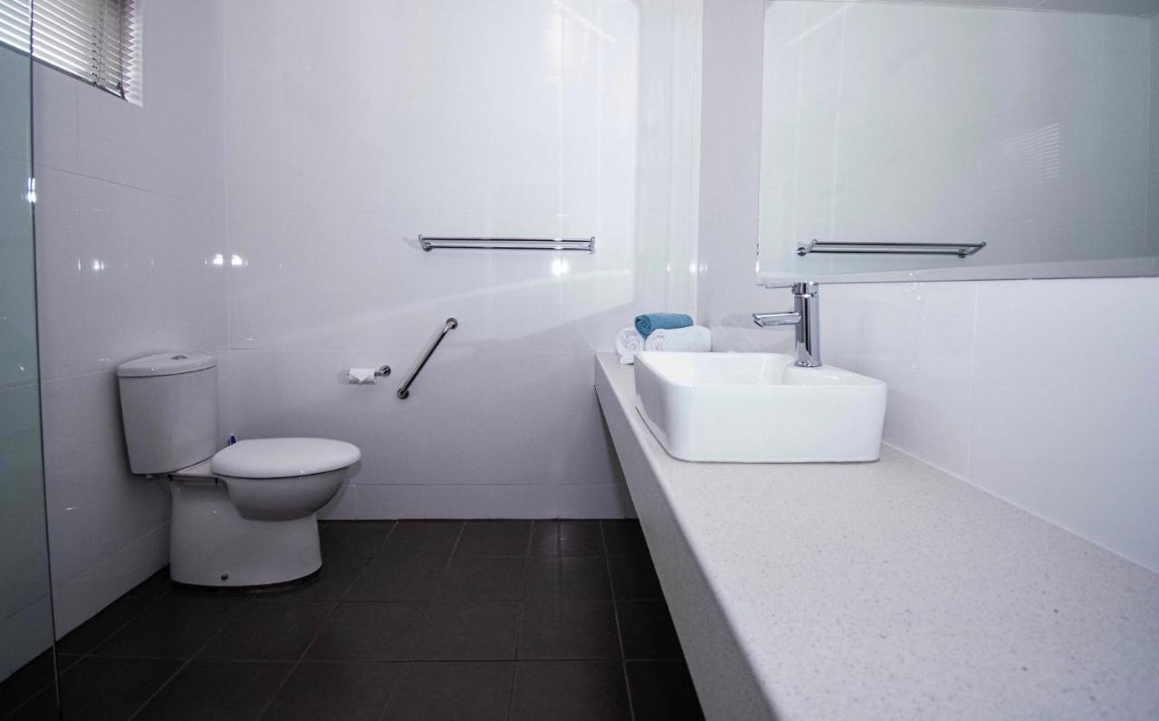 Albury Townhouse Motel Zewnętrze zdjęcie