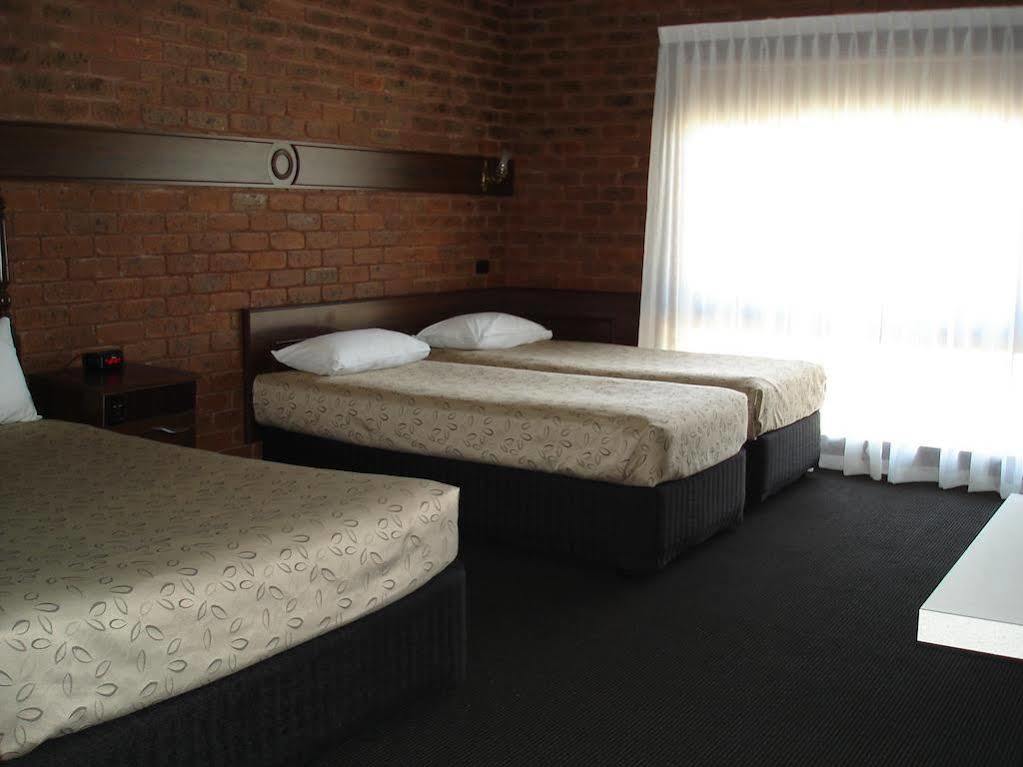 Albury Townhouse Motel Zewnętrze zdjęcie