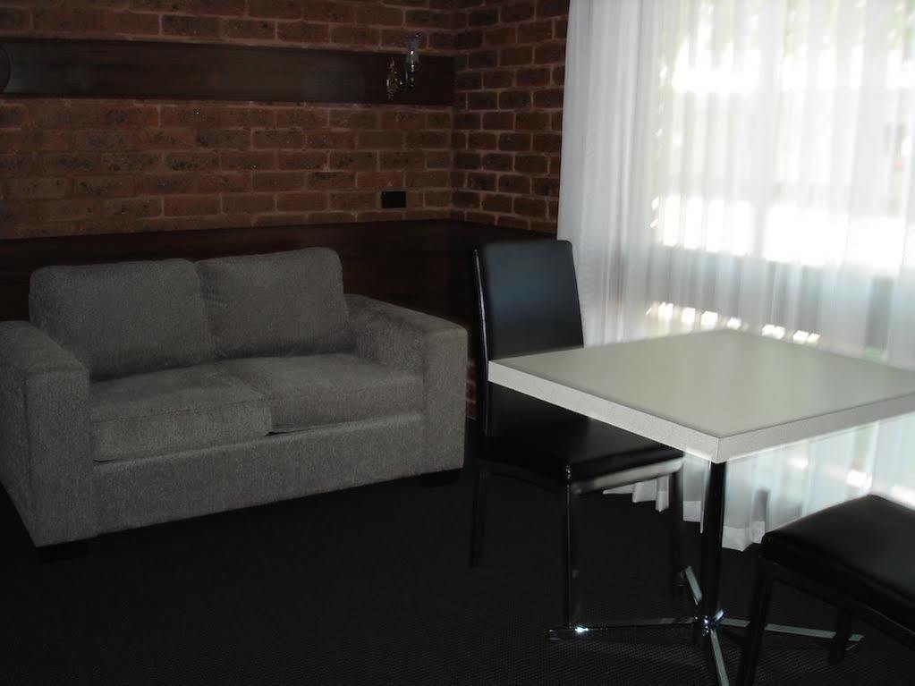 Albury Townhouse Motel Zewnętrze zdjęcie