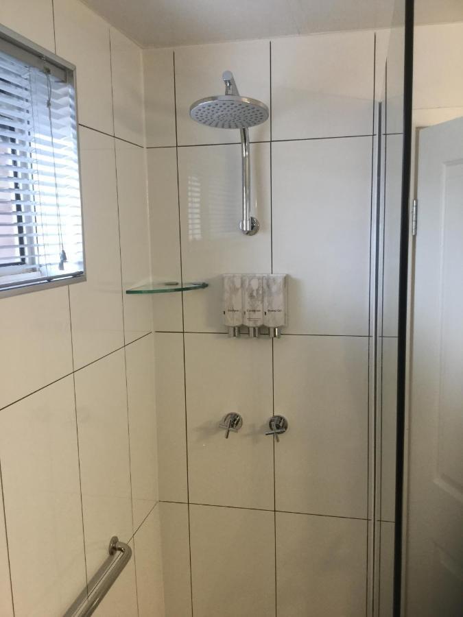 Albury Townhouse Motel Zewnętrze zdjęcie